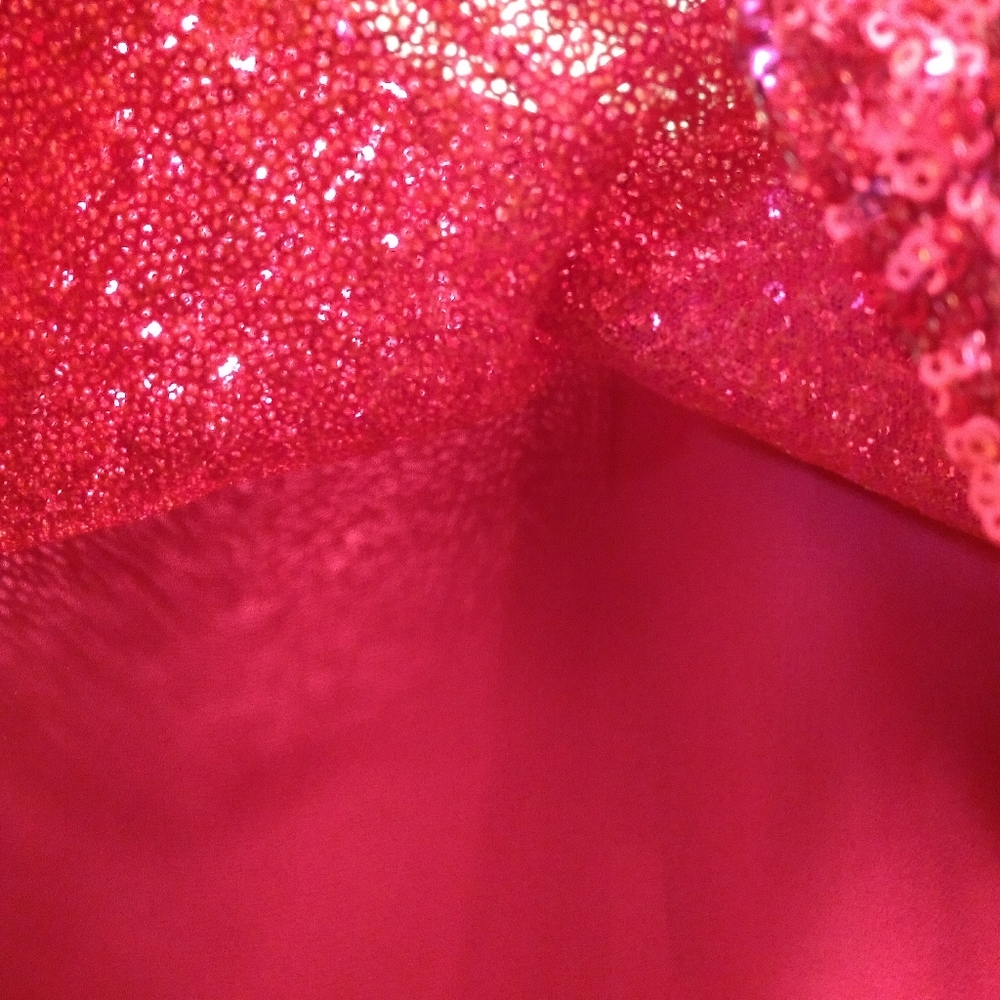 NWT Dazzle in Sparkle Criss-Cross Tank - Picture 9 of 12